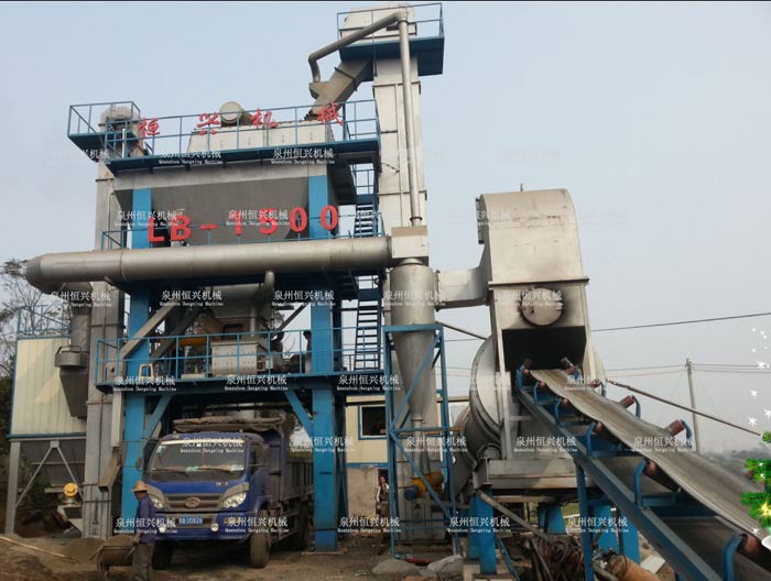 南非瀝青拌(bàn)合站客戶