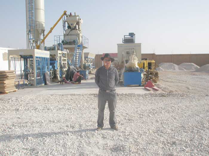 沙特砌塊成(chéng)型機客戶