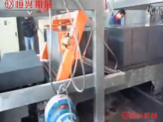 陶(tao)粒自保溫砌塊切(qie)割生産線