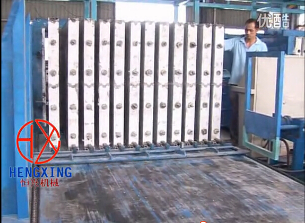 牆闆(pǎn)自動生産線(xiàn) 全自動輕質(zhì)牆闆機視頻(pín)