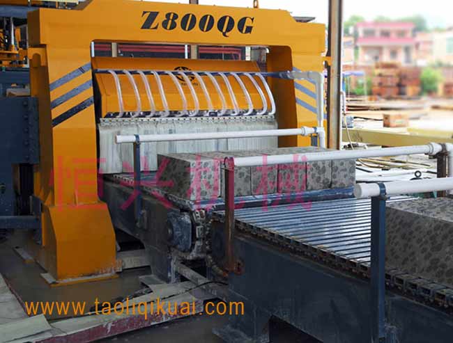 陶粒泡沫混凝(ning)土砌塊切割設(shè)備|水泥發泡磚(zhuān)切割生産線