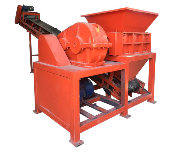 廢料破碎(suì)機